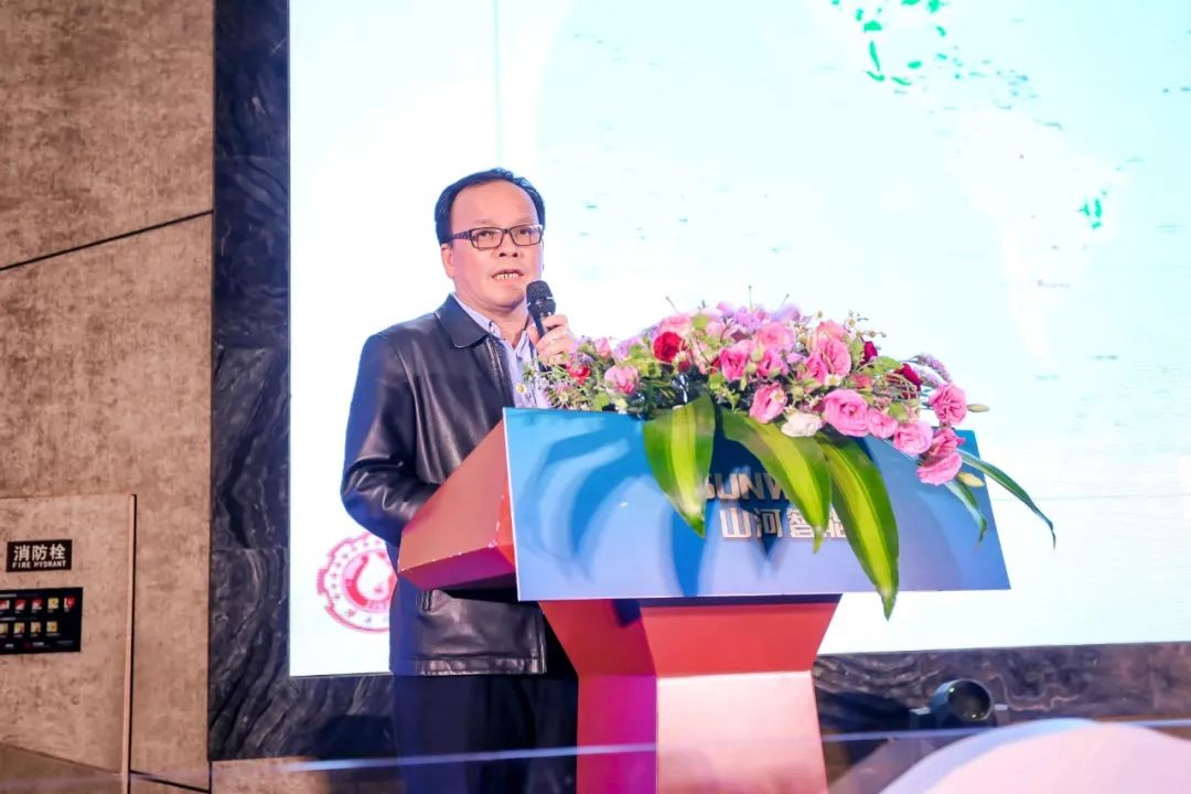 饕餮盛宴！米兰平台-米兰(中国)
智能•建华建材预制桩施工装备与技术交流会隆重召开