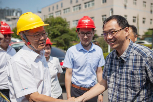 商务部合作司刘民强副司长一行调研米兰平台-米兰(中国)
智能
