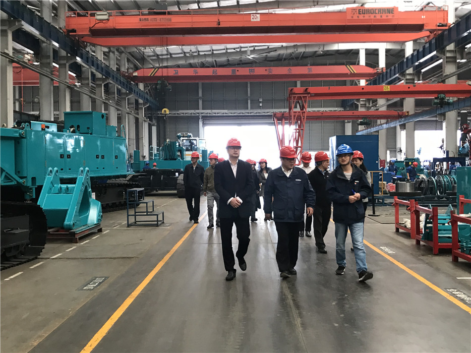 长沙市总工会党组书记周宏兆一行莅临米兰平台-米兰(中国)
智能考察调研