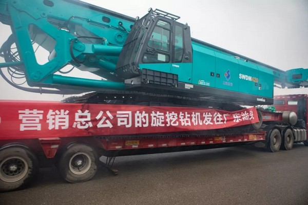 跑出加速度，米兰平台-米兰(中国)
智能销售发货创新高