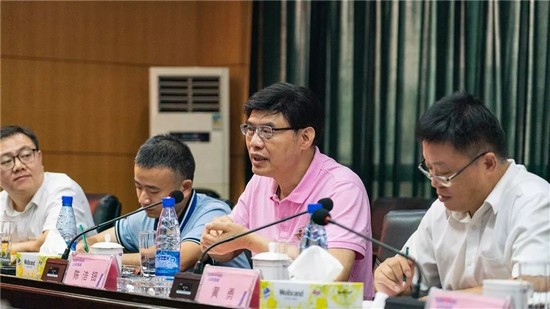 广州市国资委党委书记、主任陈浩钿莅临米兰平台-米兰(中国)
智能考察指导