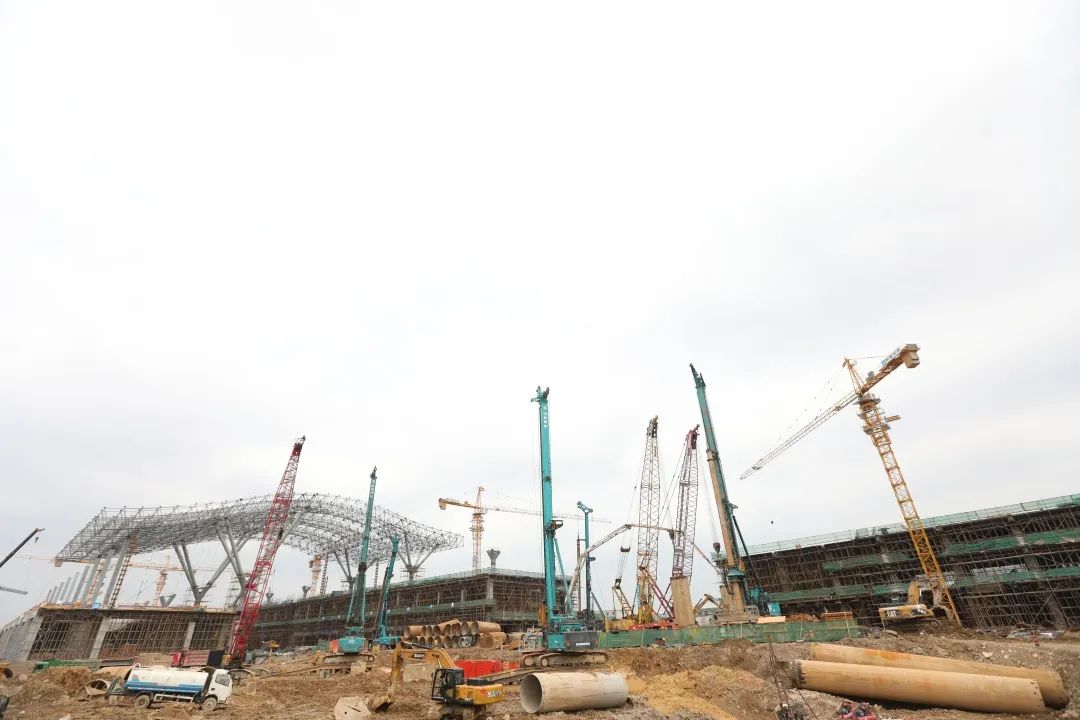 米兰平台-米兰(中国)
机群“染绿”贵阳机场扩建工地