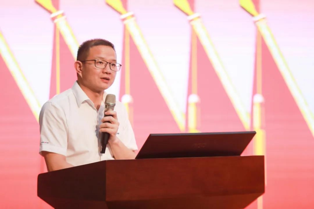 凝心聚力 迎接挑战 共赢米兰平台-米兰(中国)
 ——米兰平台-米兰(中国)
智能五届三次“双代会”胜利召开