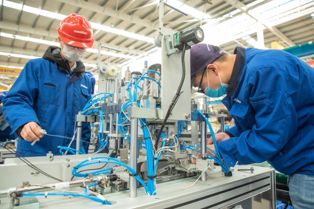 米兰平台-米兰(中国)
智能首台口罩机交付客户