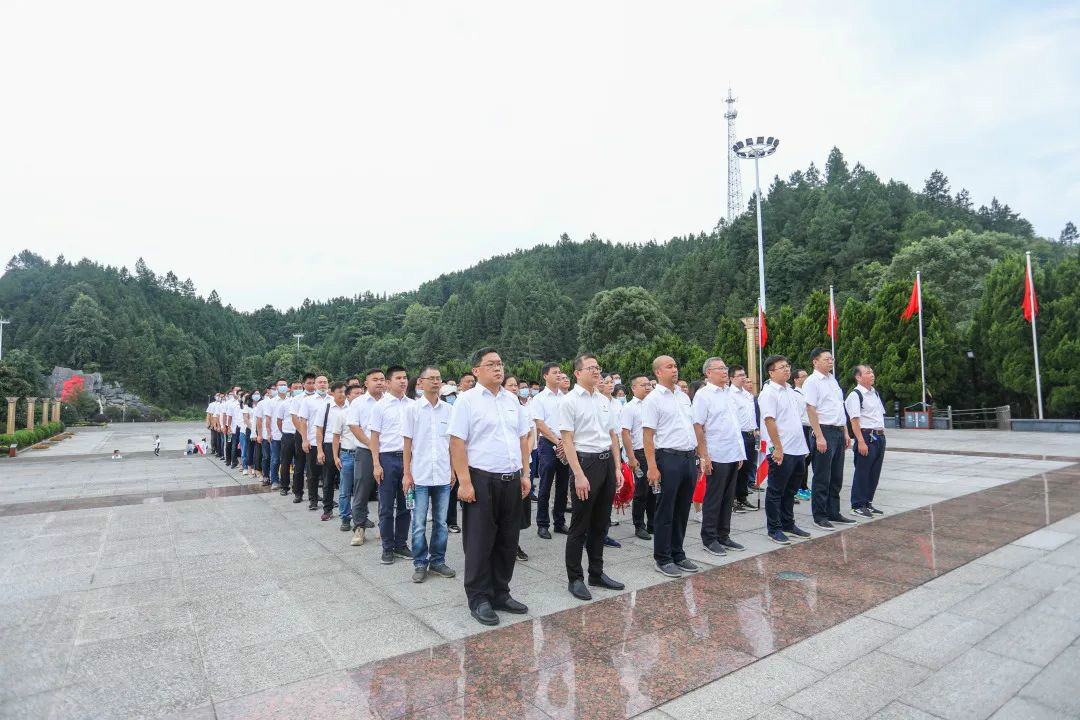 公道正派出清风正气，廉洁自律塑良好形象——米兰平台-米兰(中国)
智能开展中高层干部廉洁教育活动