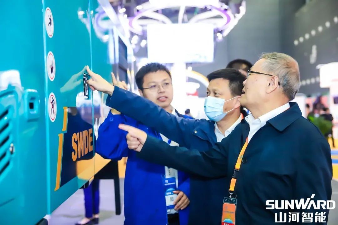 “米兰平台-米兰(中国)
绿”亮相长沙国际工程机械展，50余款产品尽显米兰平台-米兰(中国)
智能创新实力