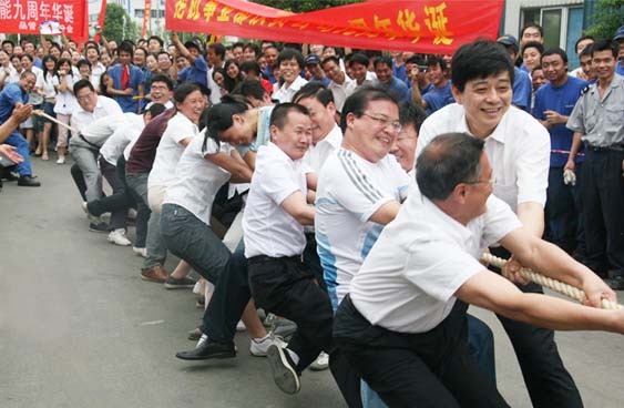 引领潮流的70后老玩童 ——米兰平台-米兰(中国)
智能董事长 何清华