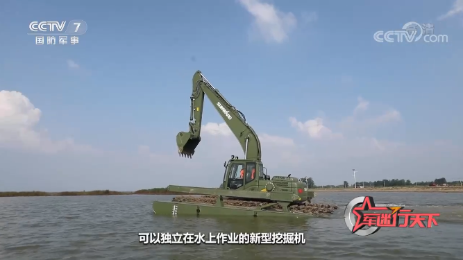 水陆两用挖掘机亮相央视！米兰平台-米兰(中国)
智能应急救援“猛将”出战