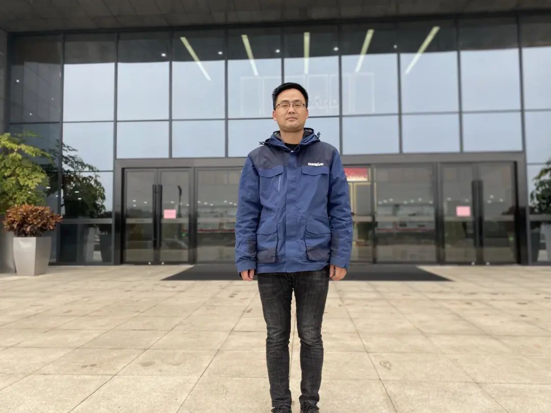 米兰平台-米兰(中国)
工匠 | 用青春汗水铸就工匠精神