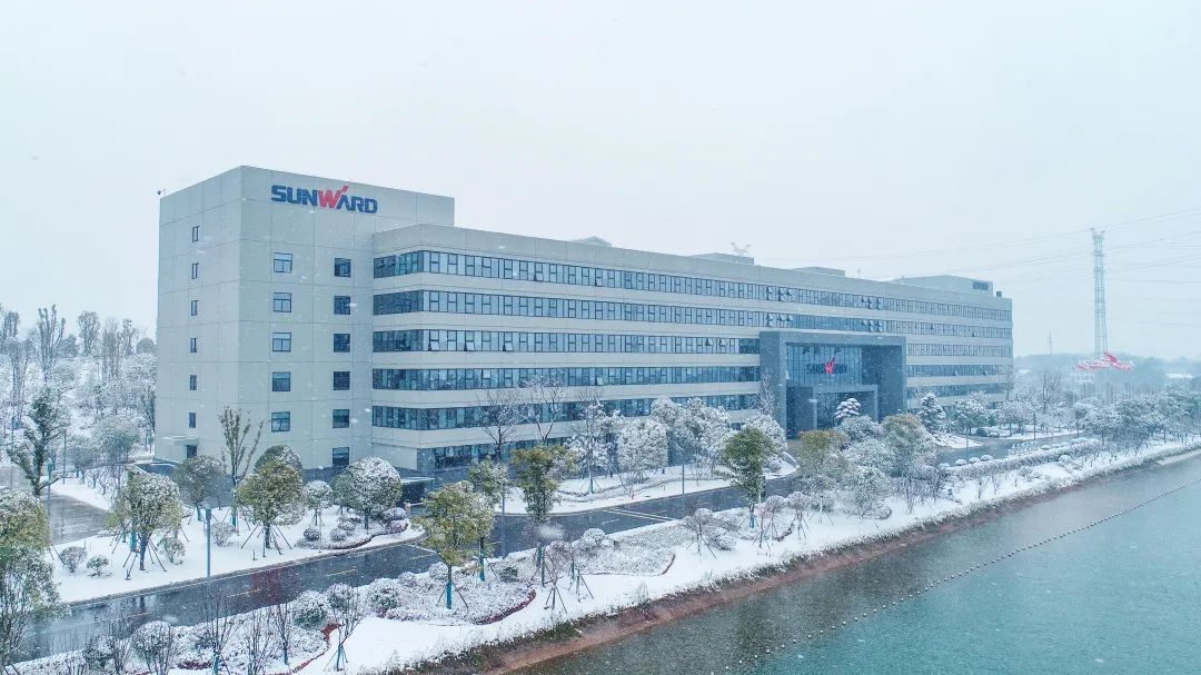 瑞雪兆丰年，邀您共赏雪中米兰平台-米兰(中国)
！