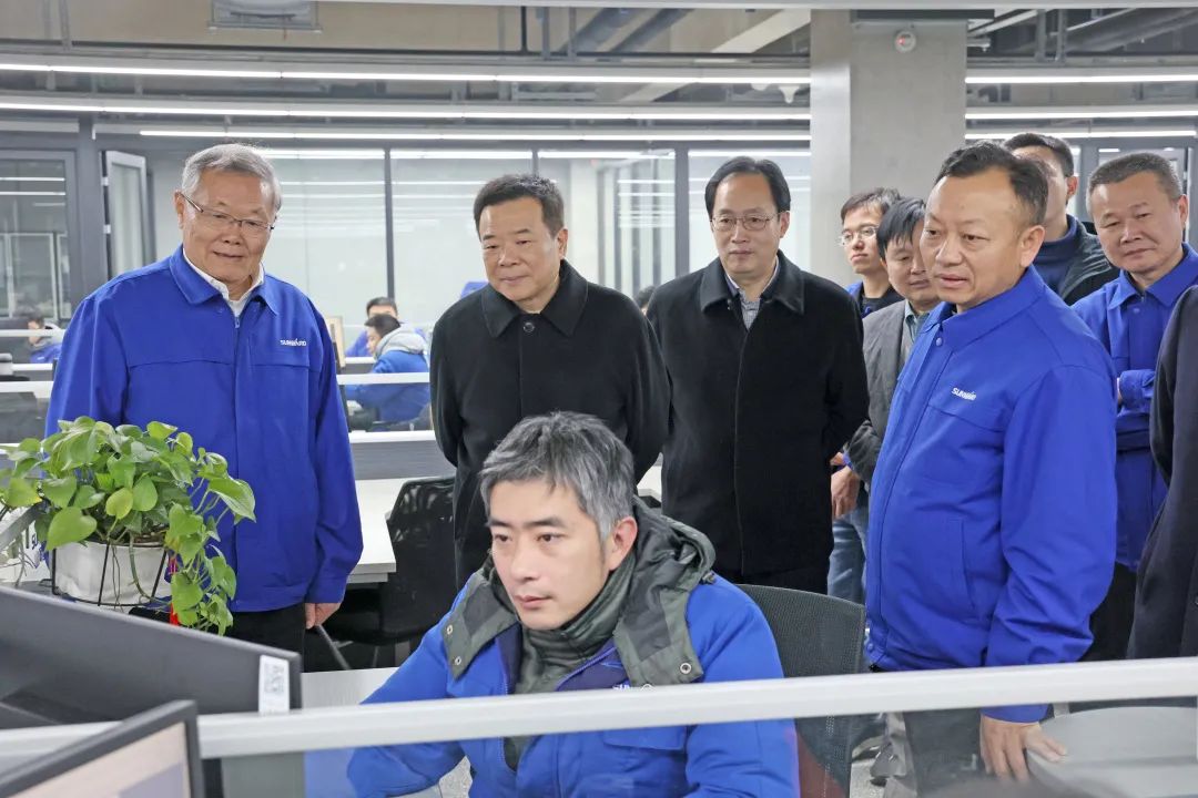 湖南省副省长陈飞调研米兰平台-米兰(中国)
智能