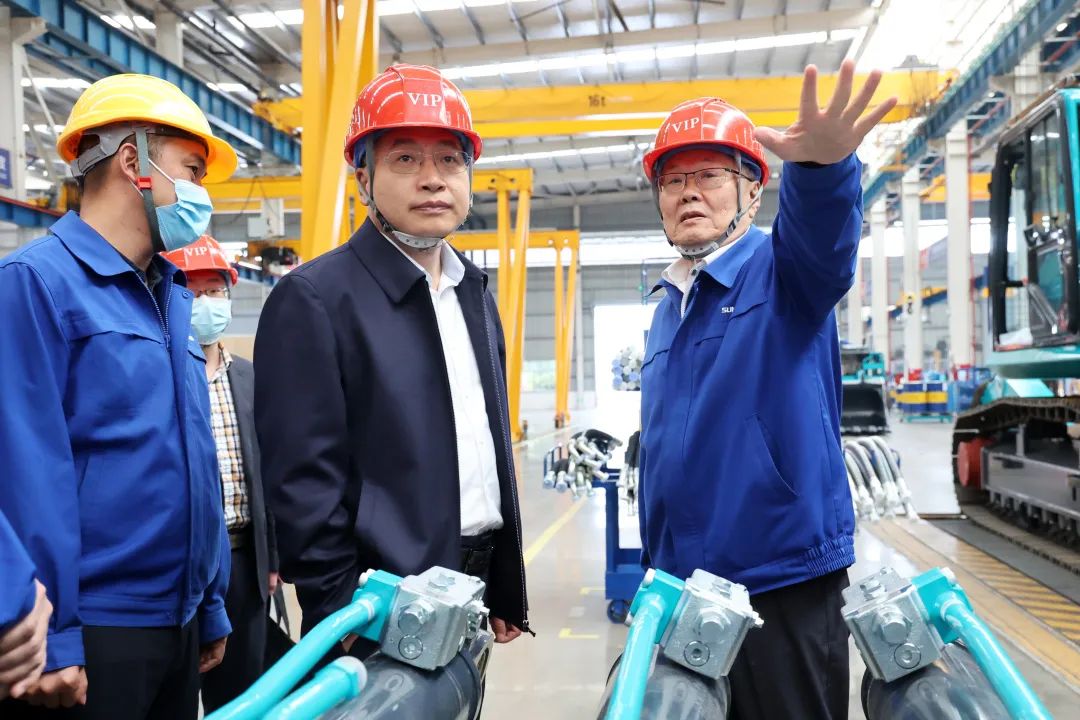 中铁二十局党委书记、董事长雷位冰带队拜访米兰平台-米兰(中国)
智能