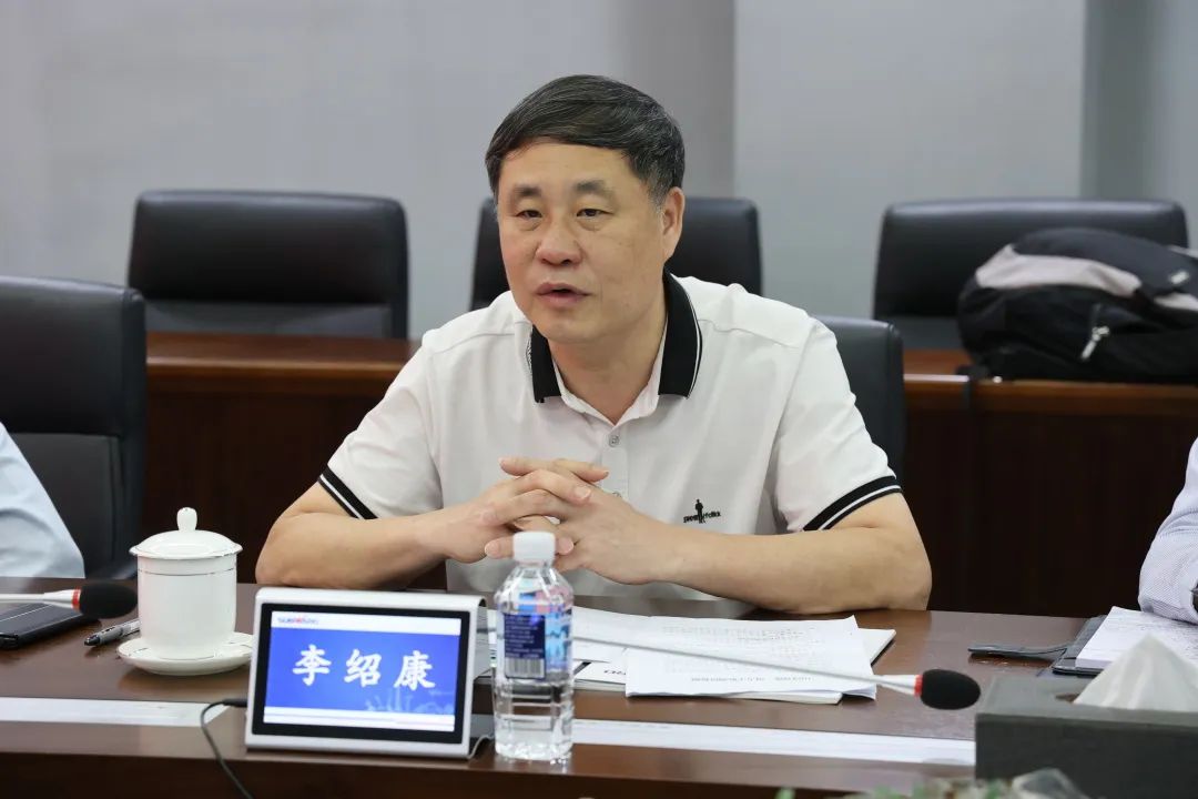 广州工控集团副总经理李绍康调研米兰平台-米兰(中国)
智能