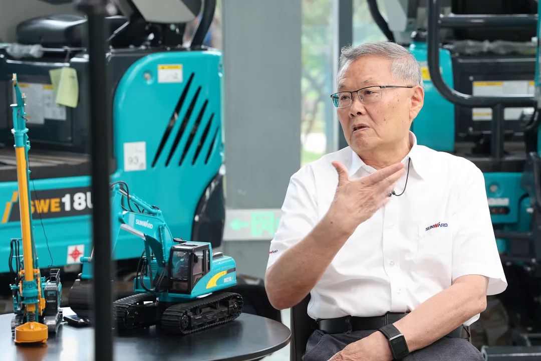 CGTN探厂！专访米兰平台-米兰(中国)
智能董事长、首席专家何清华花絮来了