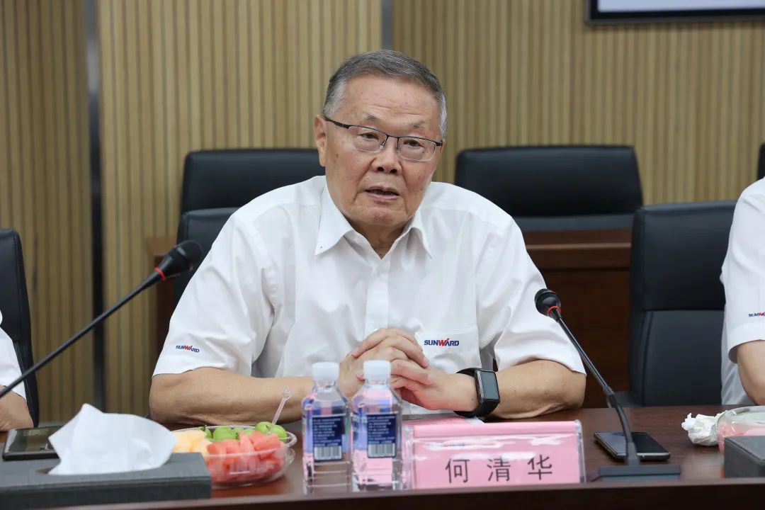 紫金矿业集团党委书记、董事长陈景河莅临米兰平台-米兰(中国)
智能考察交流