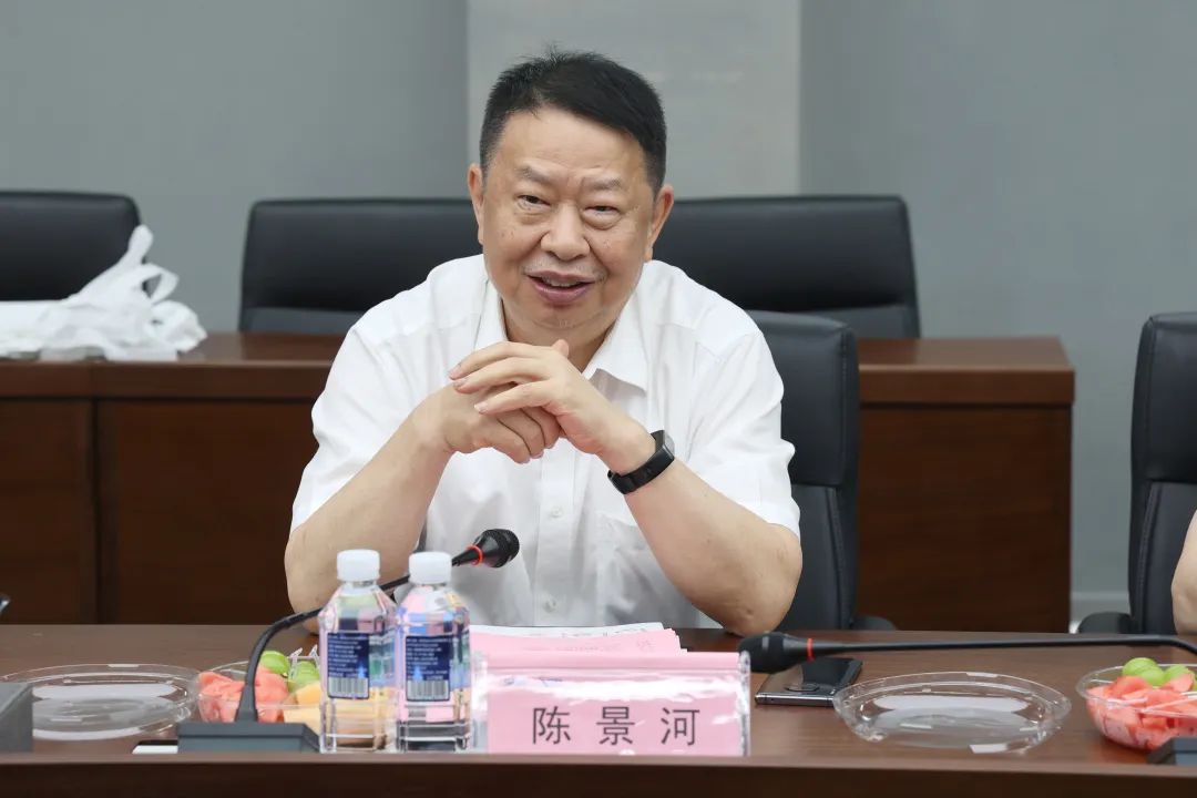 紫金矿业集团党委书记、董事长陈景河莅临米兰平台-米兰(中国)
智能考察交流