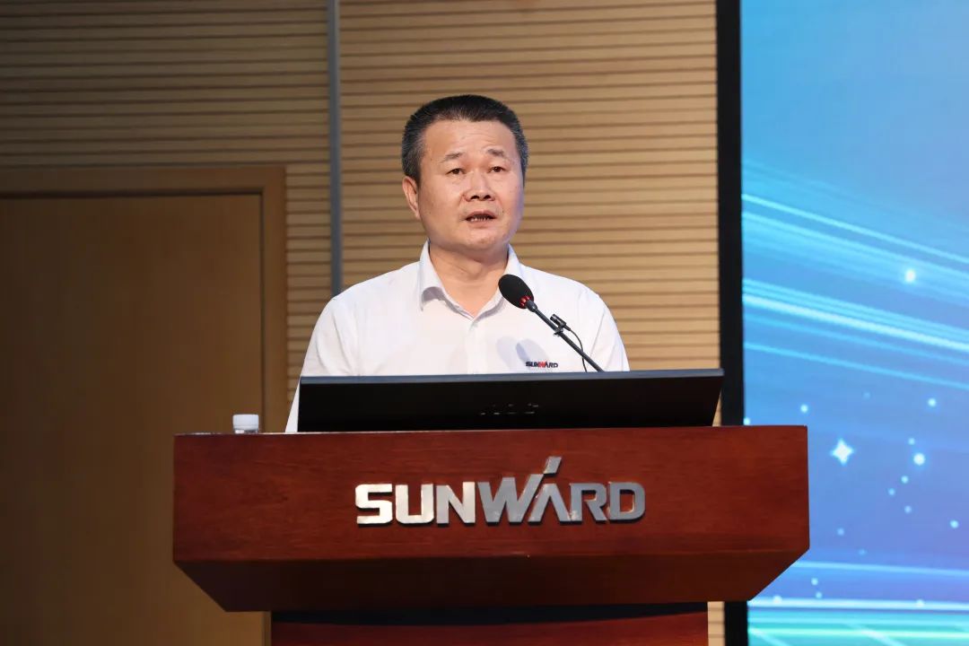 凝心聚力奋力拼搏，向高质量发展交出精彩答卷！米兰平台-米兰(中国)
智能召开全体干部大会