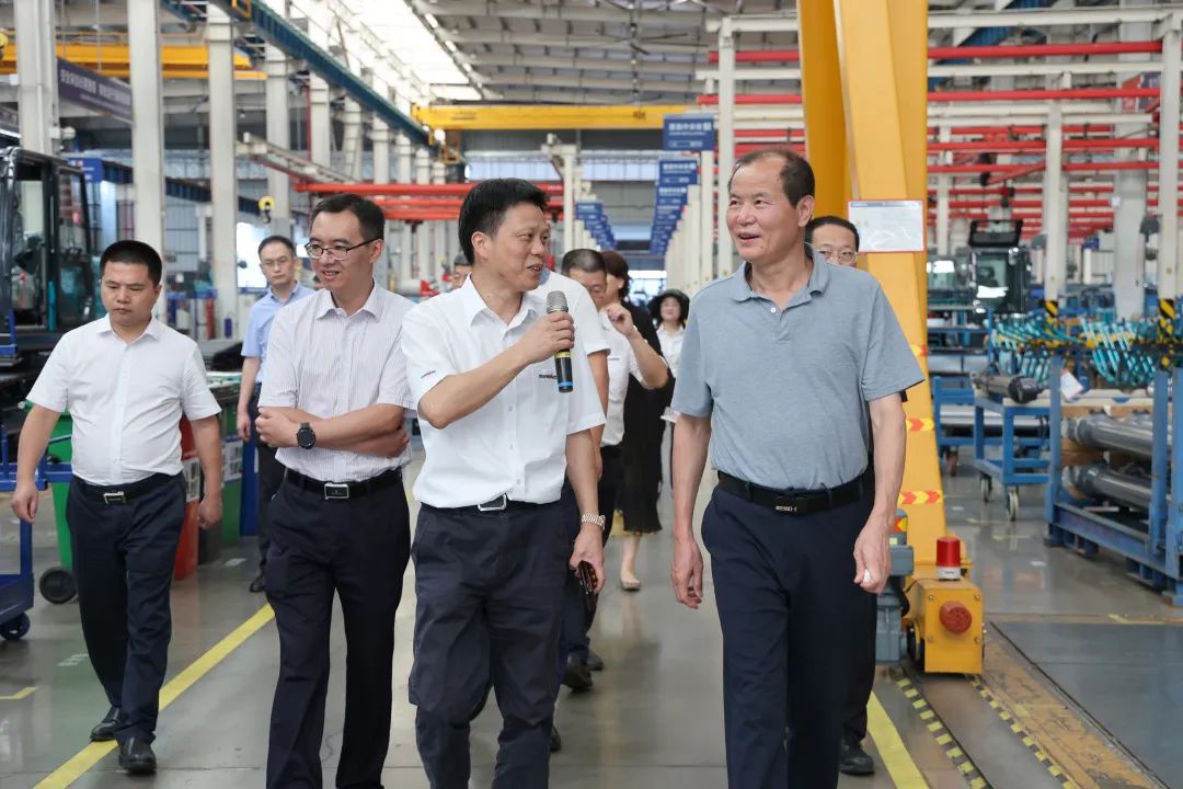 农业农村部农业机械化管理司调研米兰平台-米兰(中国)
智能