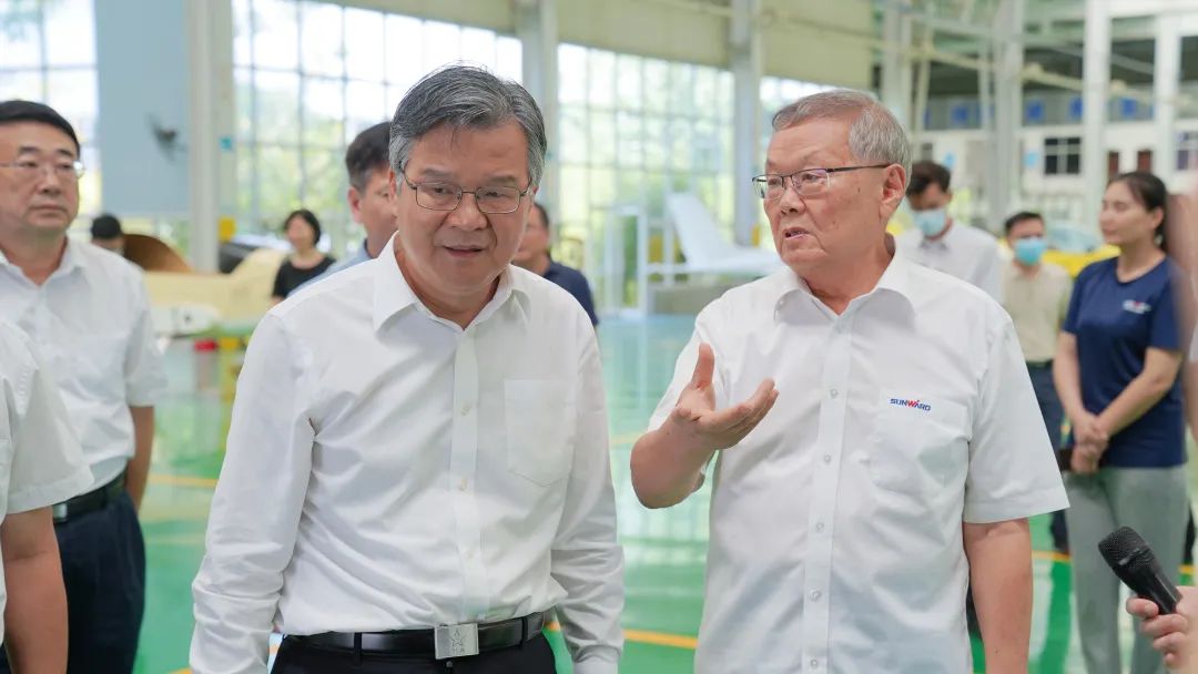 湖南省委常委、常务副省长李殿勋一行考察调研米兰平台-米兰(中国)
科技