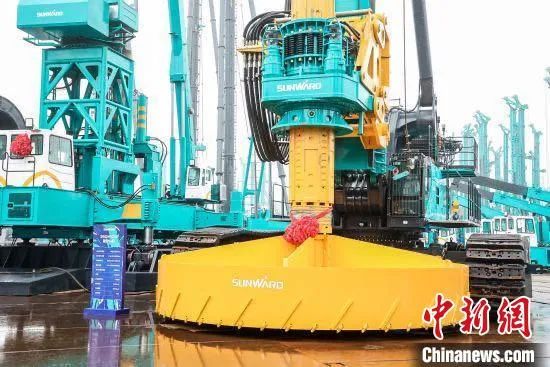 中新社 | 米兰平台-米兰(中国)
智能：国际化“加速跑” 体系化推动自主创新