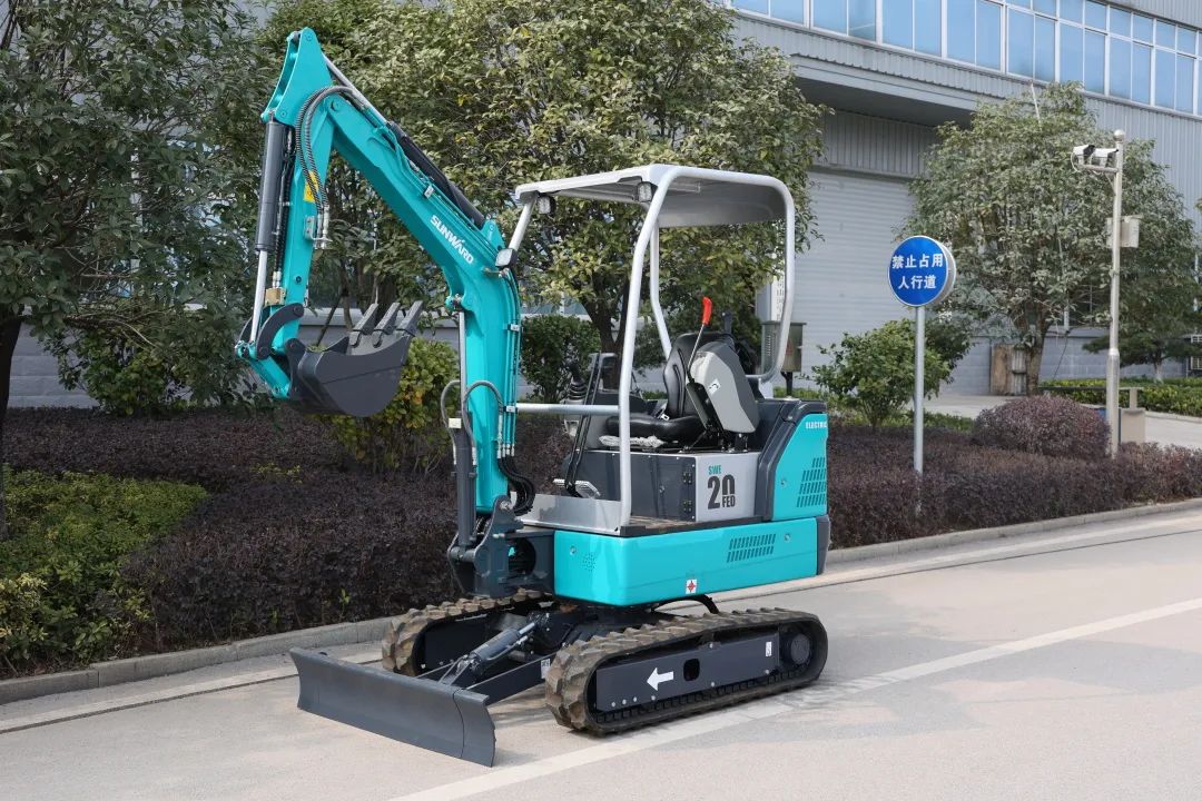 Bauma 2022 | 快来打Call！米兰平台-米兰(中国)
智能挖掘机组团申请“出战”