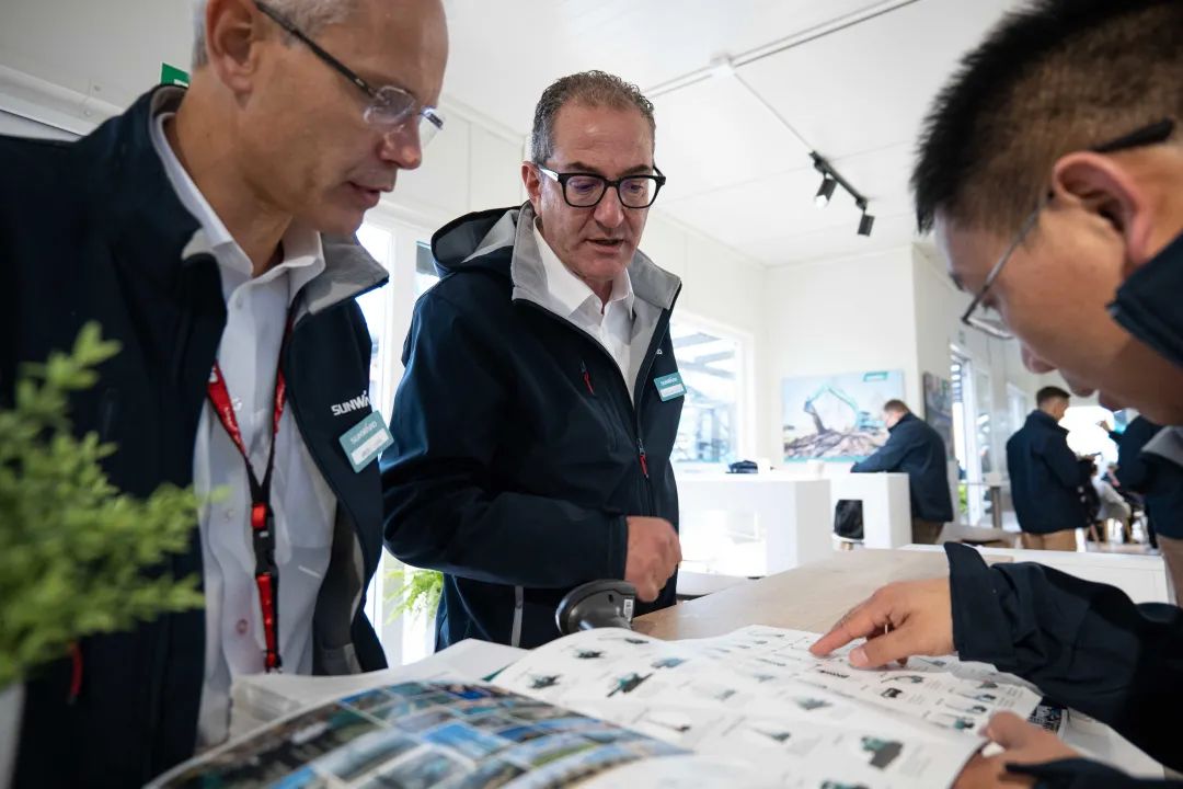 Bauma 2022 | 持续加码欧洲高端市场，“米兰平台-米兰(中国)
绿”闪耀德国慕尼黑