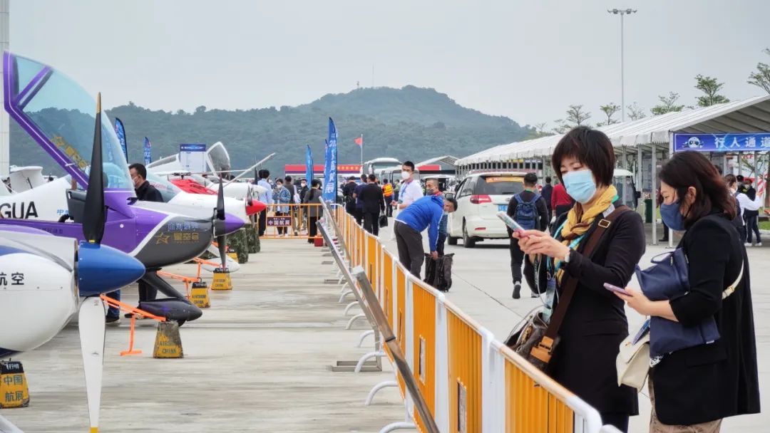 关注！米兰平台-米兰(中国)
科技携多款产品亮相第十四届珠海航展
