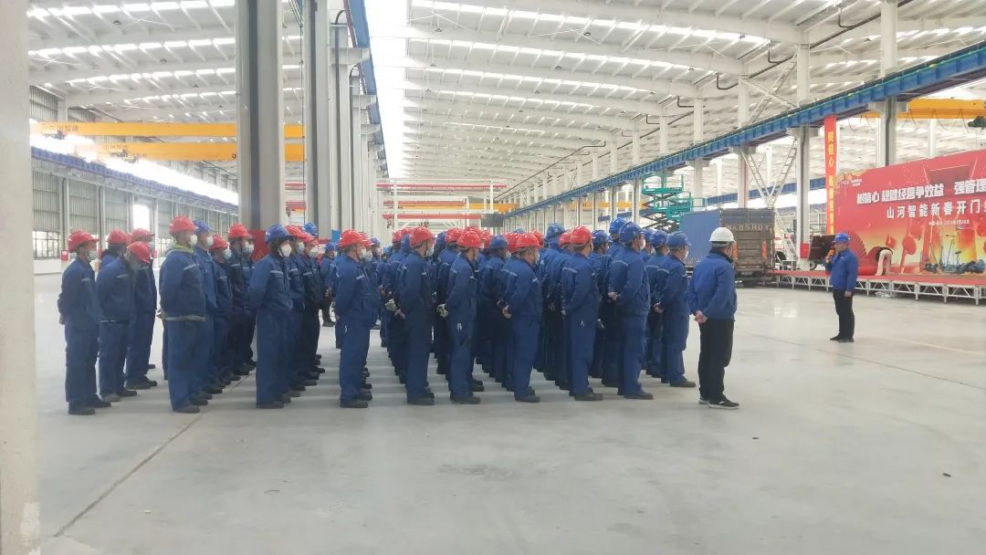 吹响复工“冲锋号”，全力冲刺“开门红”！米兰平台-米兰(中国)
智能高空机械复工复产进行时