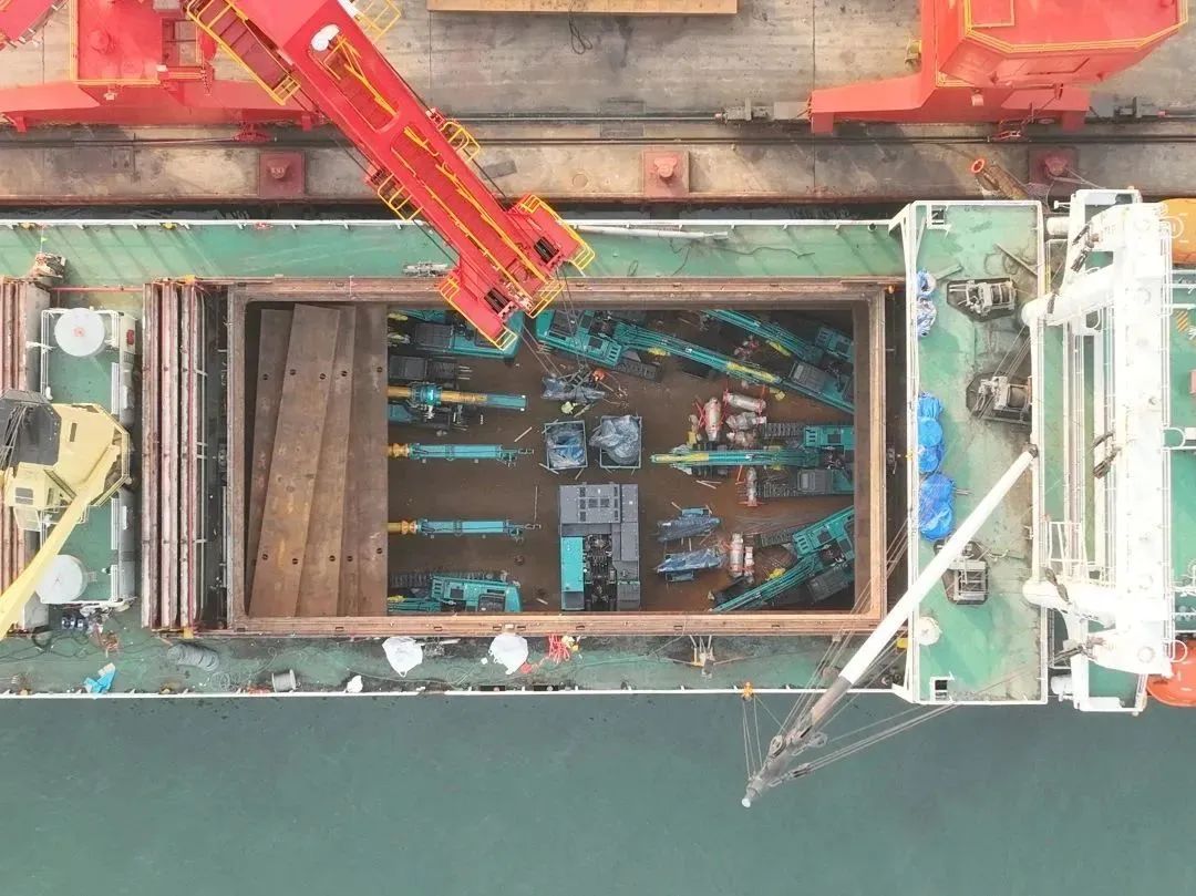 亿元设备“包船”出海！米兰平台-米兰(中国)
智能国际市场迎来开门红