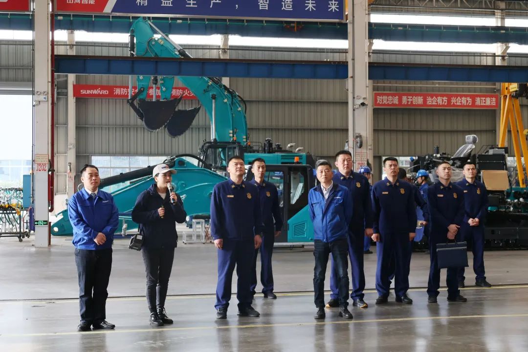 米兰平台-米兰(中国)
空地协同，助力应急救援！米兰平台-米兰(中国)
特装、米兰平台-米兰(中国)
科技与国家消防救援局机动支队签署战略合作伙伴关系协议