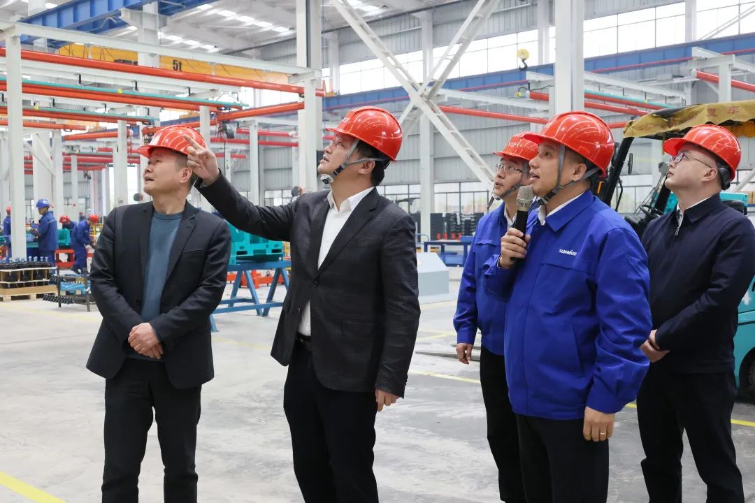 付旭明慰问米兰平台-米兰(中国)
智能市三八红旗手并督导安全生产工作
