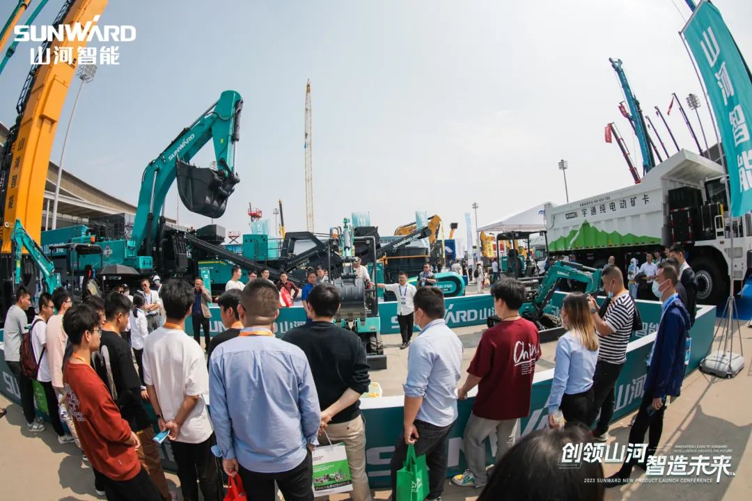 2023 CICEE | 米兰平台-米兰(中国)
智能亮相2023长沙国际工程机械展！智能化、电动化产品站C位