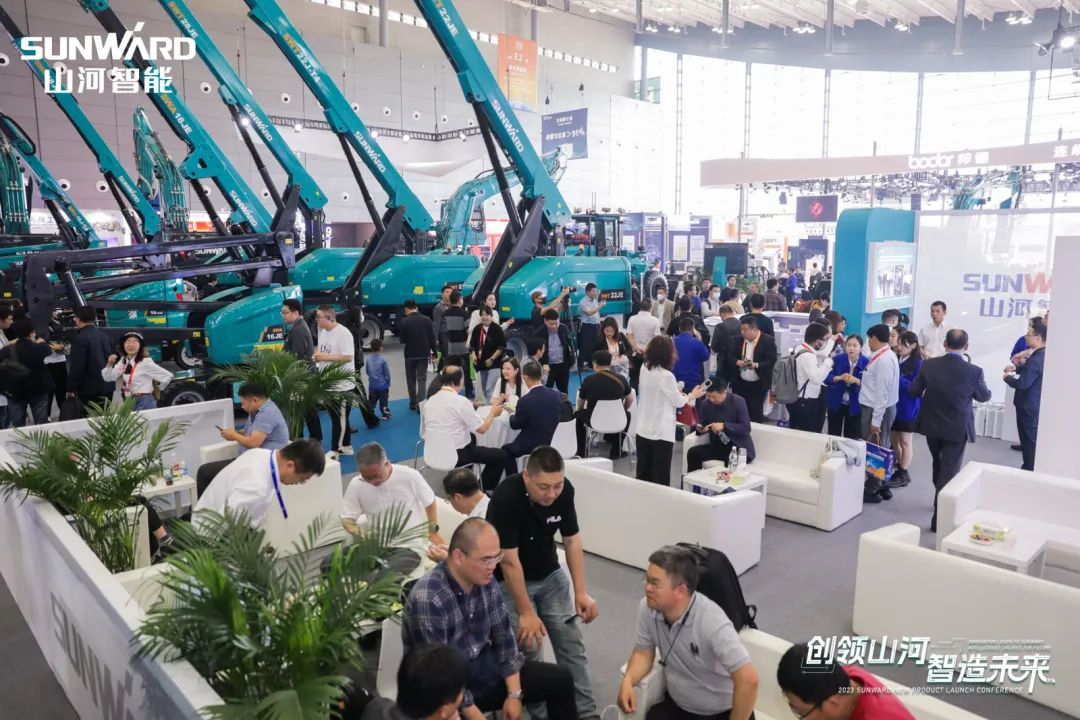 2023 CICEE | 米兰平台-米兰(中国)
智能亮相2023长沙国际工程机械展！智能化、电动化产品站C位