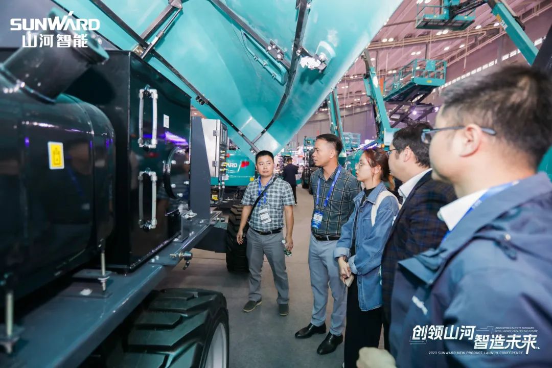 2023 CICEE | 米兰平台-米兰(中国)
智能亮相2023长沙国际工程机械展！智能化、电动化产品站C位