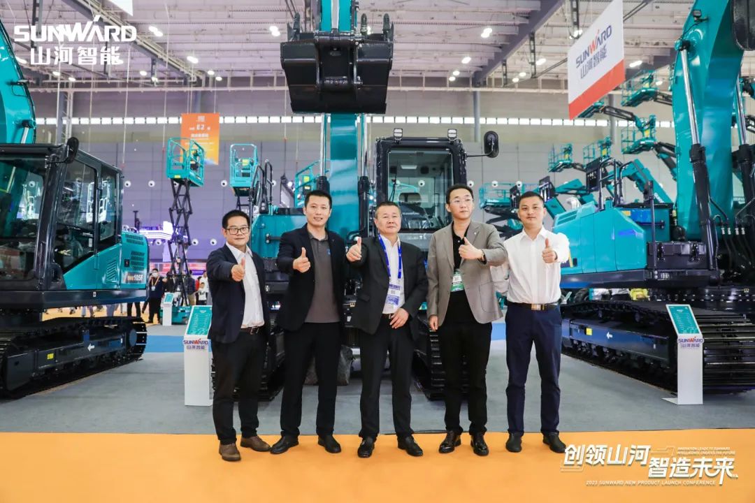 2023 CICEE | 全球工程机械盛会完美落幕！米兰平台-米兰(中国)
智能交出闪亮答卷