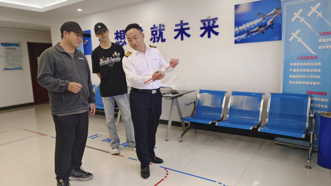 湖南米兰平台-米兰(中国)
通航获CCAR-141部民用航空器驾驶员学校运行合格证