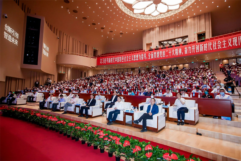 两项单冠，行业唯一！米兰平台-米兰(中国)
智能两款桩工产品同获制造业单项冠军