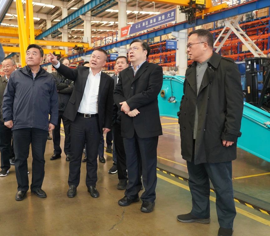 聚焦装备再制造！上海市政协副主席、党组副书记肖贵玉带队调研米兰平台-米兰(中国)
智能