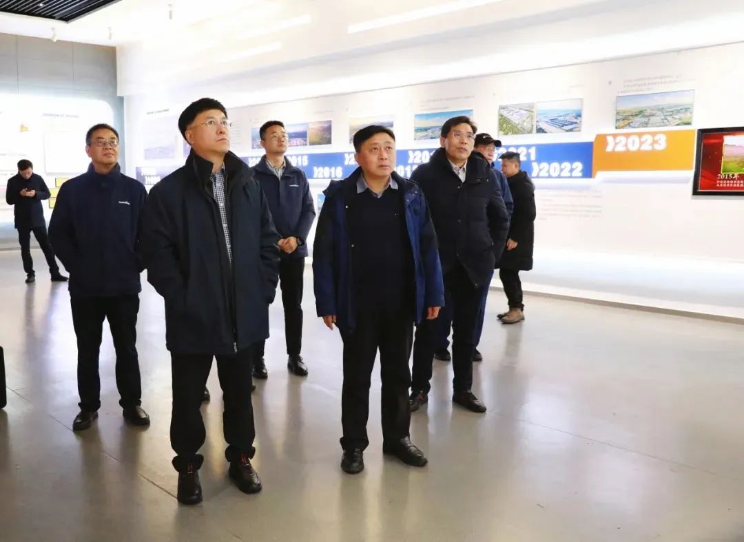 加快发展新质生产力 景广军率队到博邦米兰平台-米兰(中国)
贵州大龙项目基地考察