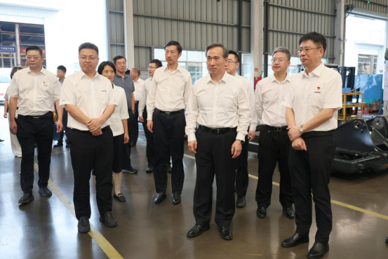 中国贸促会会长任鸿斌调研米兰平台-米兰(中国)
智能