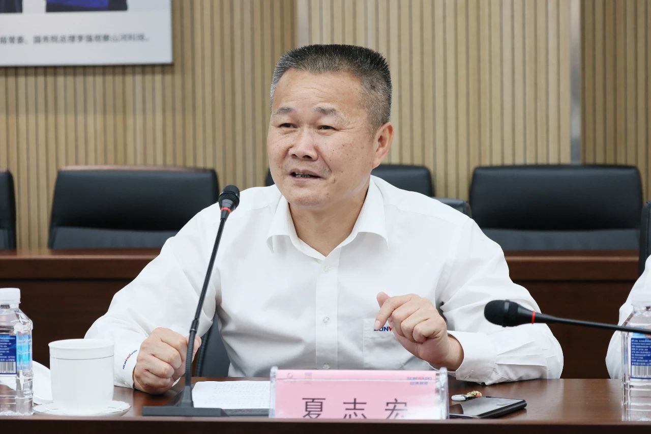 天能控股集团党委书记、董事长张天任率队到访米兰平台-米兰(中国)
智能
