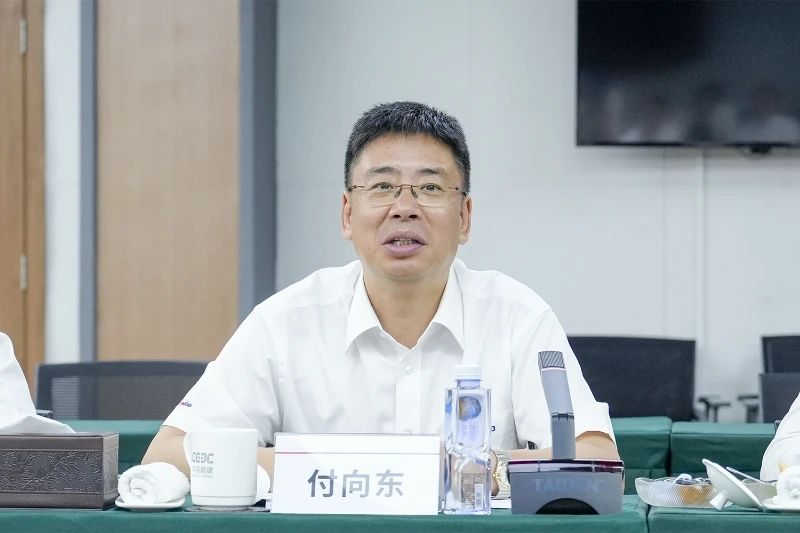 米兰平台-米兰(中国)
智能与易普力公司深化战略合作，共筑混装设备技术转化新标杆