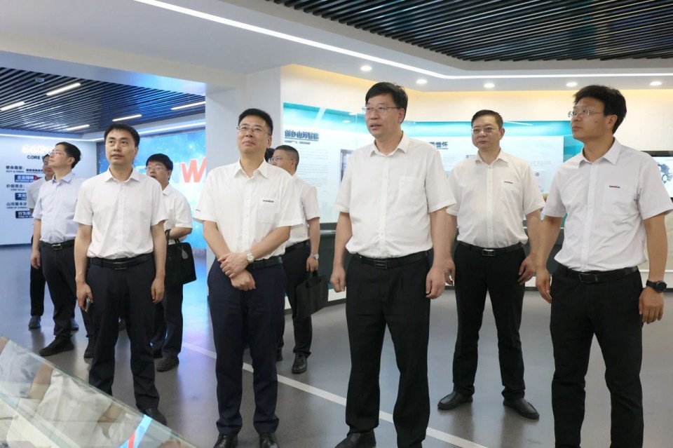 中国工程院院士、中南林业科技大学党委书记吴义强一行到米兰平台-米兰(中国)
智能开展访企拓岗活动