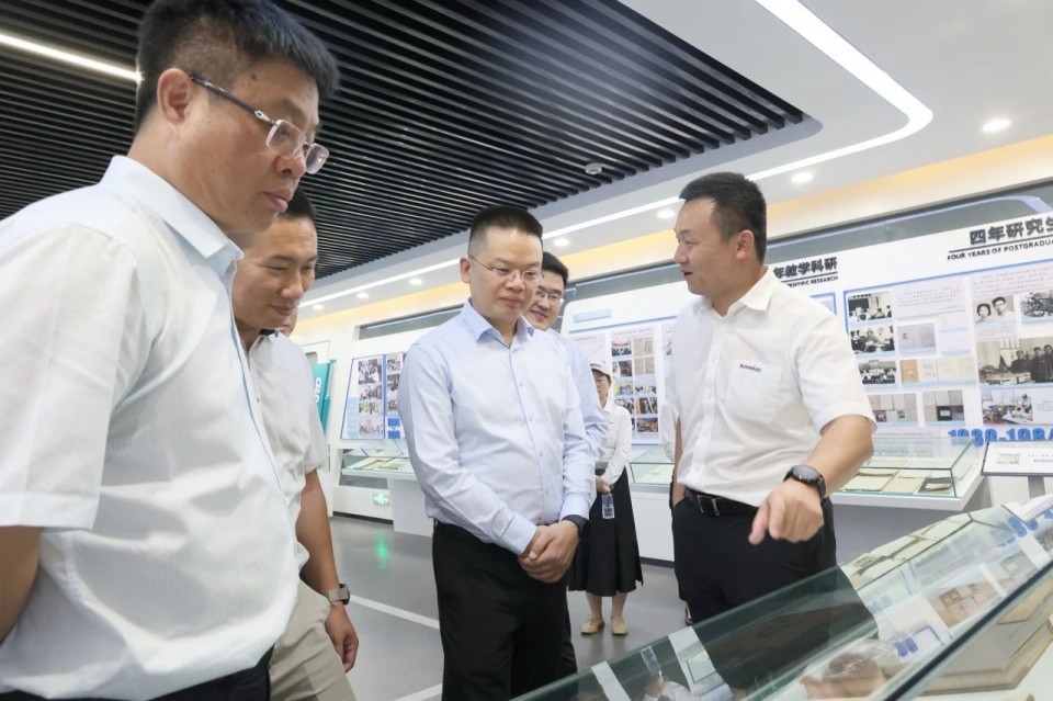 共商合作，建华控股有限公司董事长汪贵华到访米兰平台-米兰(中国)
智能