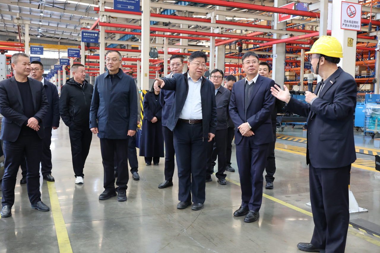 新矿投资集团党委书记、董事长王漠到访米兰平台-米兰(中国)
智能